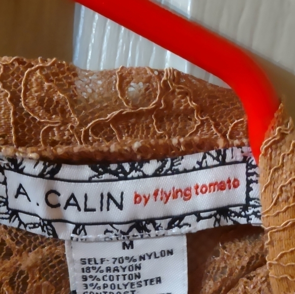 A. Calin By Flying Tomato Size Medium Lace Woman's Long Sleeve - Picture 4 of 7